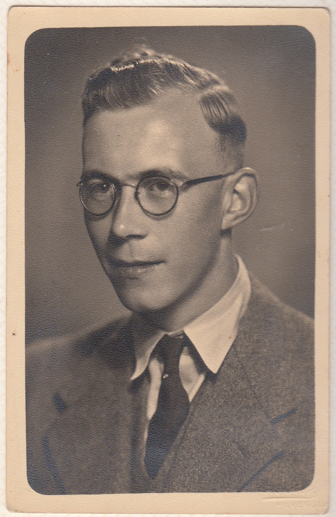 E. Makkes