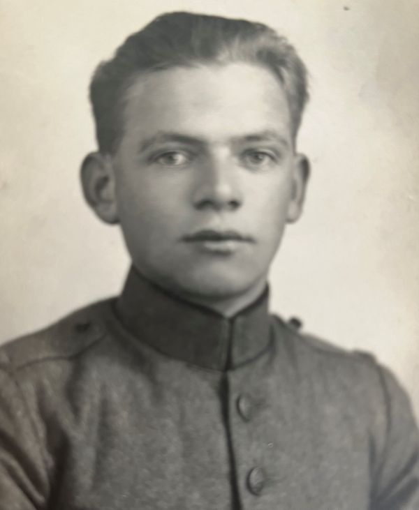 Portretfoto B. van Geerenstein, foto familie