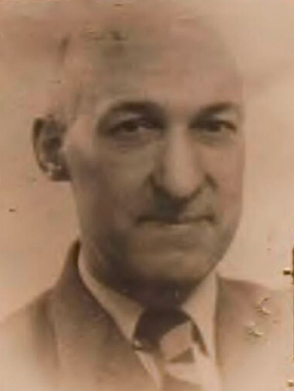 Portretfoto G.W.F. Mann, bron SAA