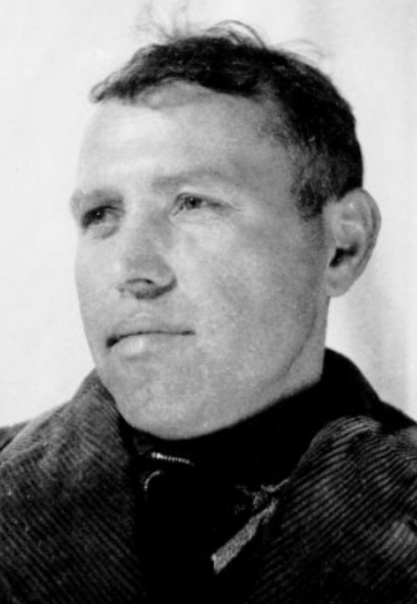 Portretfoto A. Dijkhuis