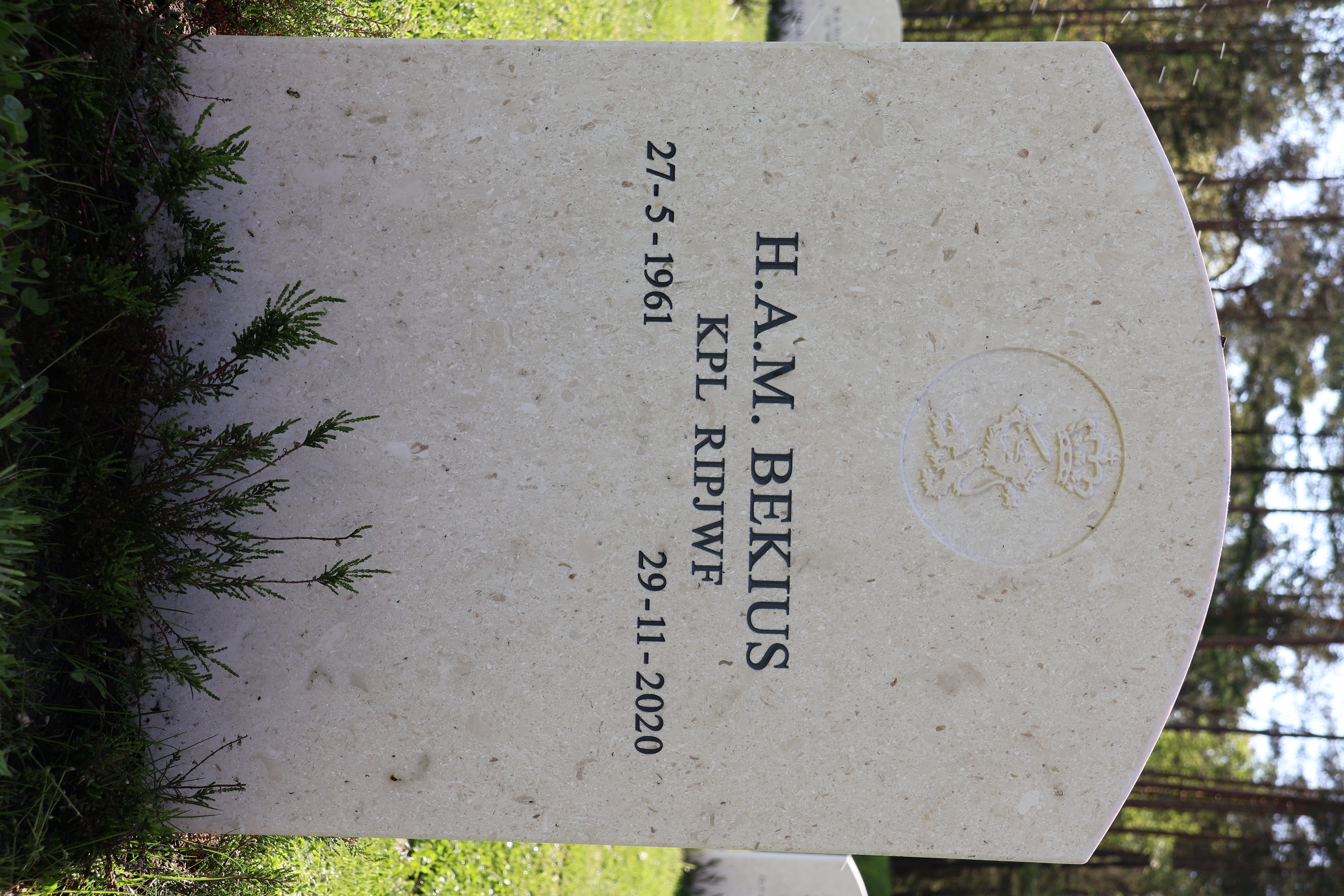 H.A.M.  Bekius