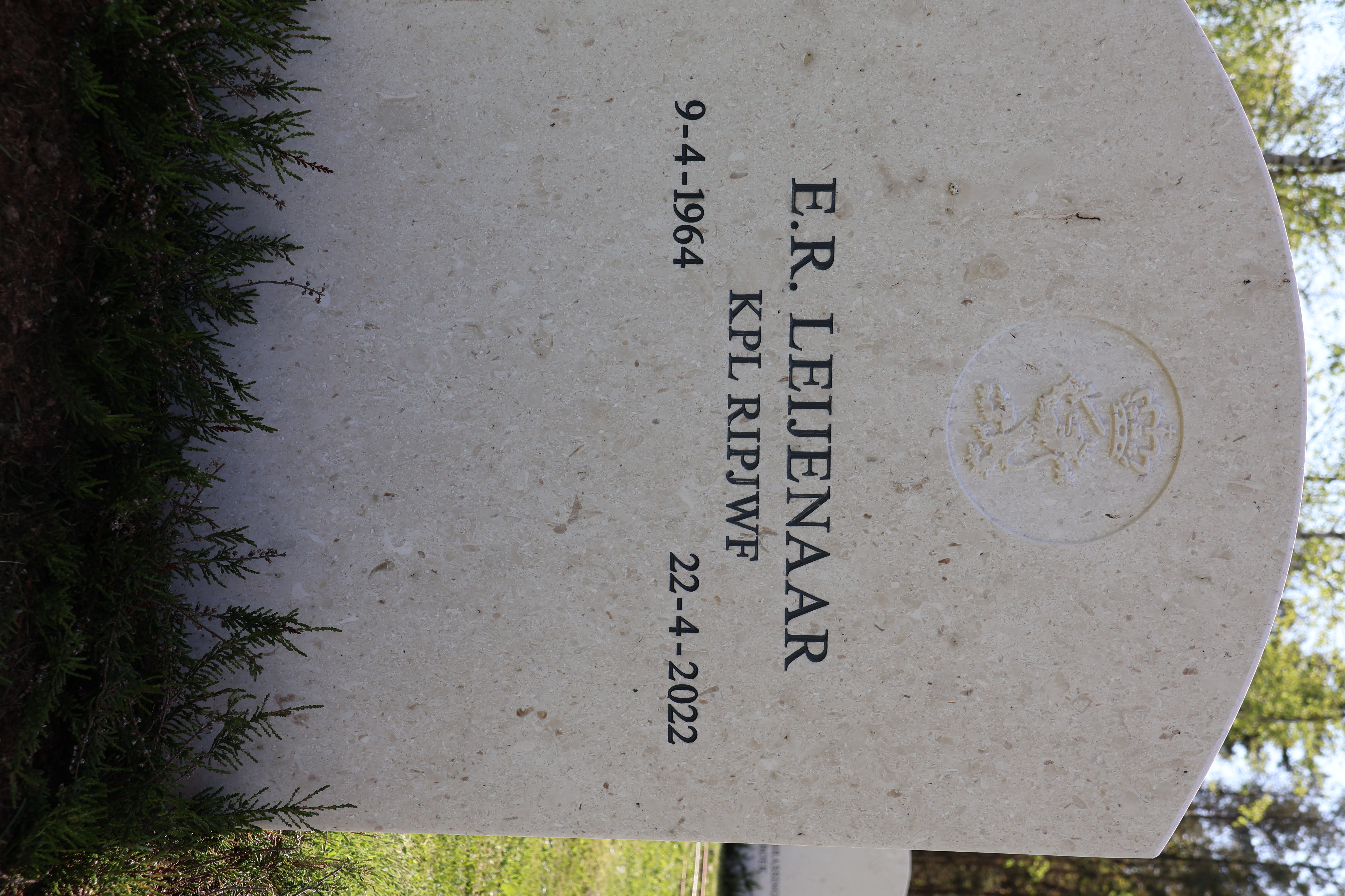 Ed R.  Leijenaar