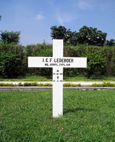 ledeboer.i.c.f.2005.jpg