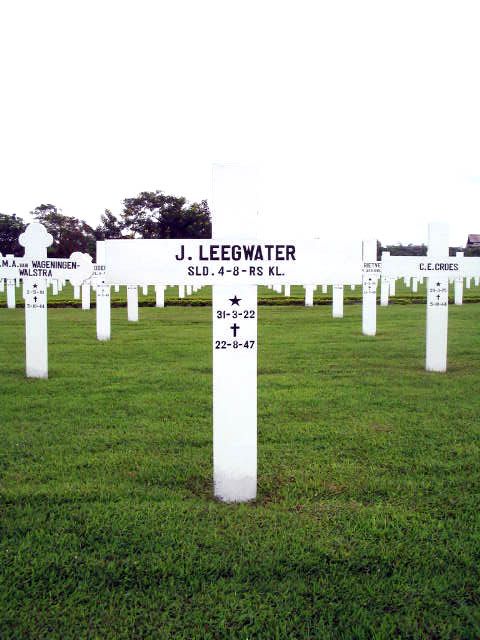 leegwater.j.2005.jpg