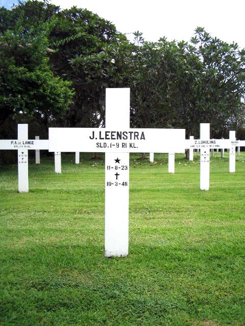 leenstra.j.2005(1).jpg