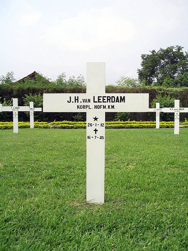 leerdam.v.j.h.2004.jpg