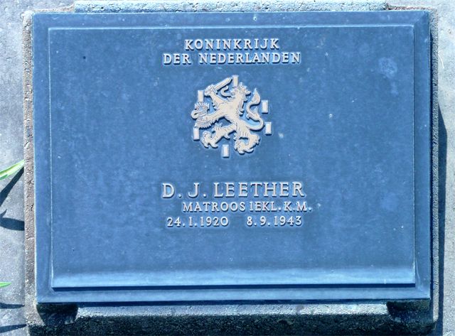 Leether.D.J.2008.jpg