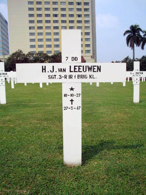 leeuwen.van.h.j.2005.jpg