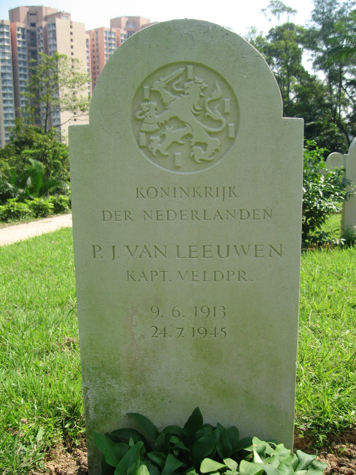 leeuwen.p.j.2008.jpg