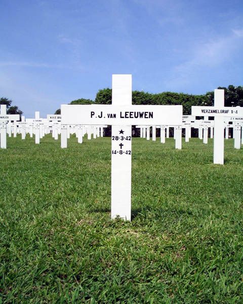 leeuwen.van.p.j.2005.jpg