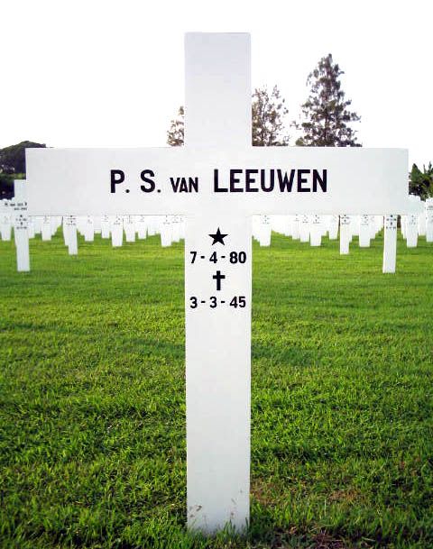 leeuwen van p.s.2004.jpg