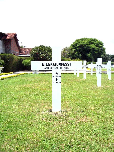 lekatompessy.e.2005.jpg