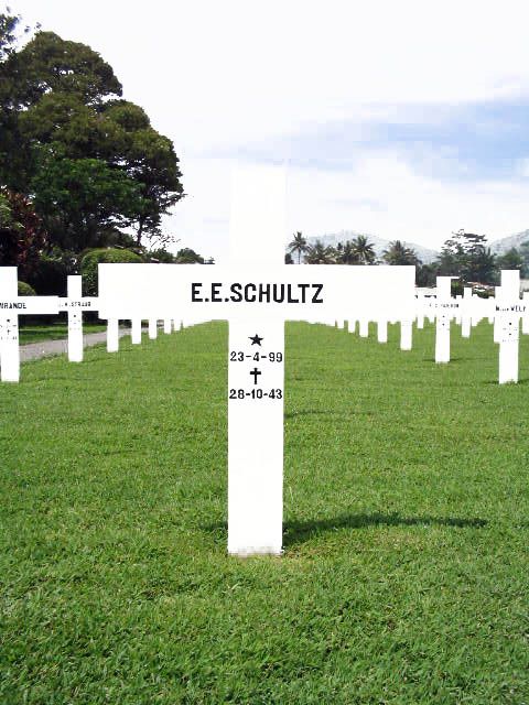 schultz.e.e.2005.jpg