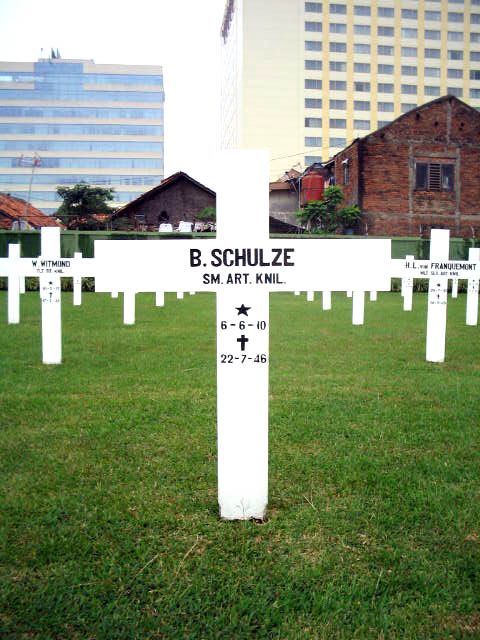 schulze.b.2005.jpg
