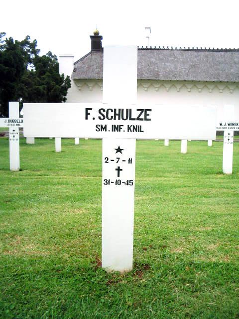 schulze.f.2005.jpg