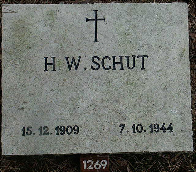 Schut.H.W.2005.jpg
