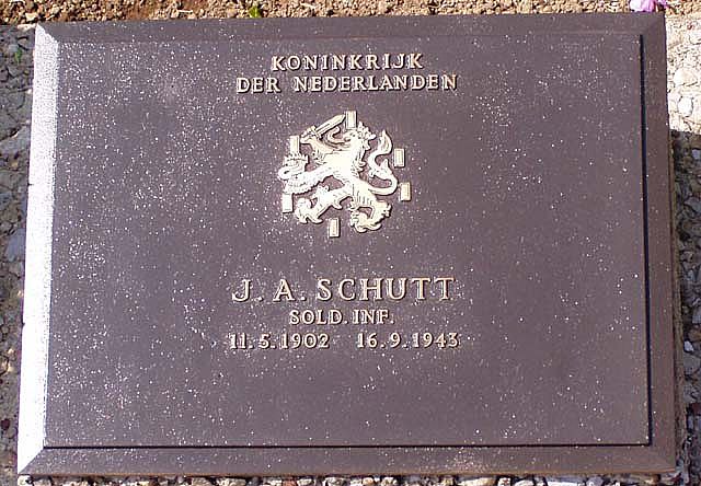 schutt.j.a.2006.jpg