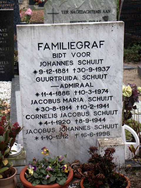 Schuijt, C.J.2004.jpg