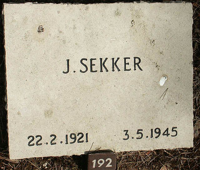 sekker.j.2006.jpg