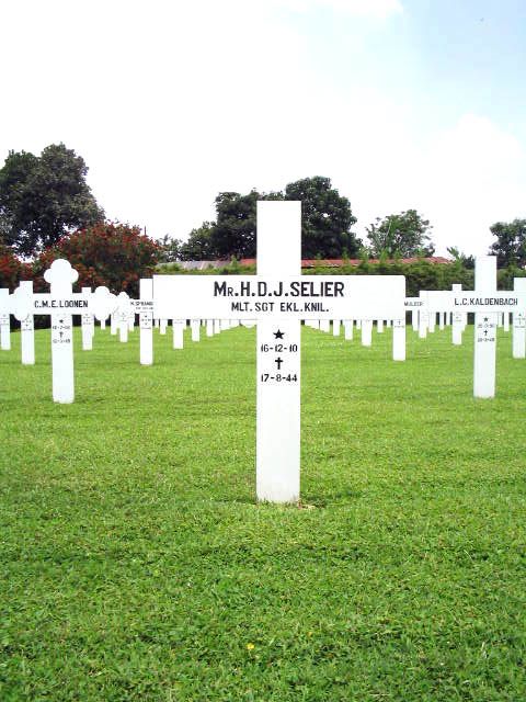 selier.h.d.j.2005.jpg