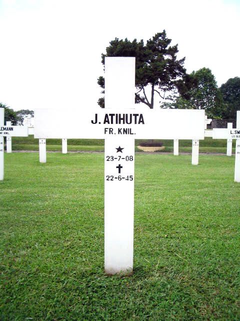 atihuta.j.2005.jpg