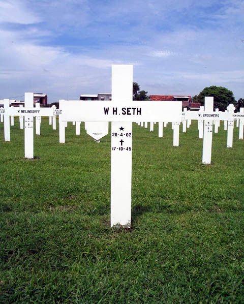 seth.w.h.2005.jpg