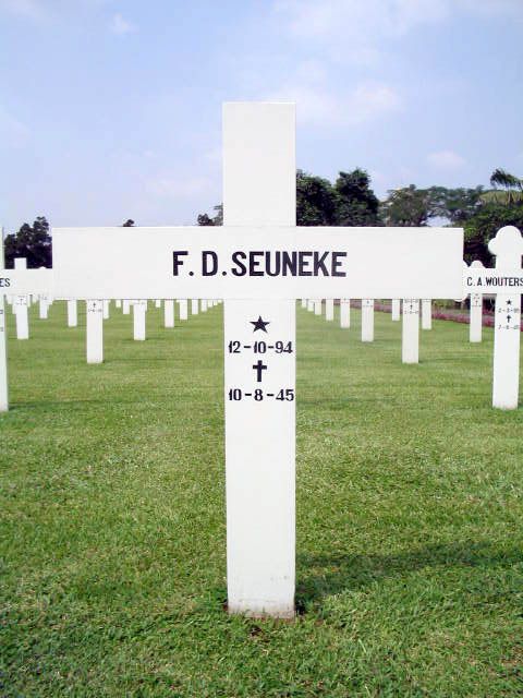 seuneke.f.d.2005.jpg