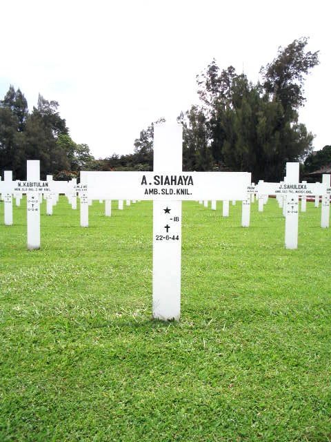 siahaya.a.2005.jpg