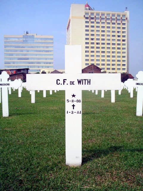 with.de.c.f.2005.jpg