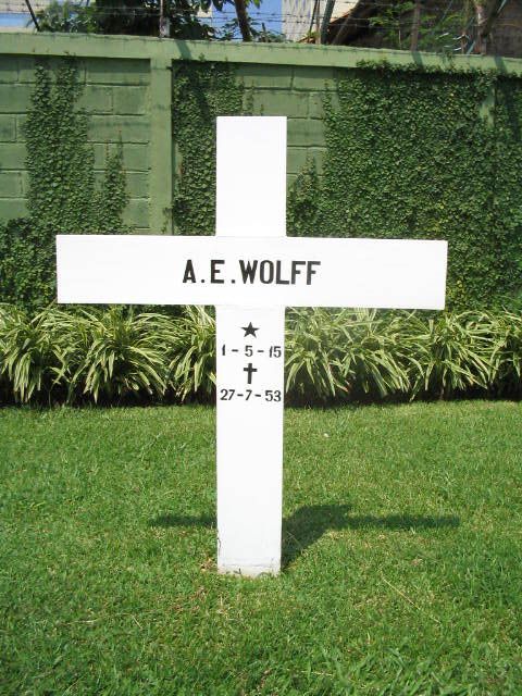 wolff.a.e.2005.jpg