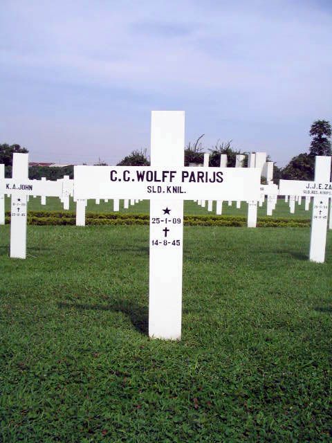 wolff parijs.c.c.2005.jpg