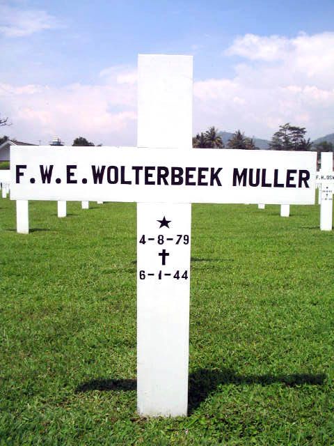 wolterbeek muller.f.w.e.2005.jpg