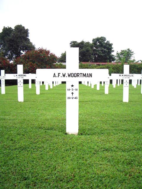 woortman.a.f.w.2005.jpg