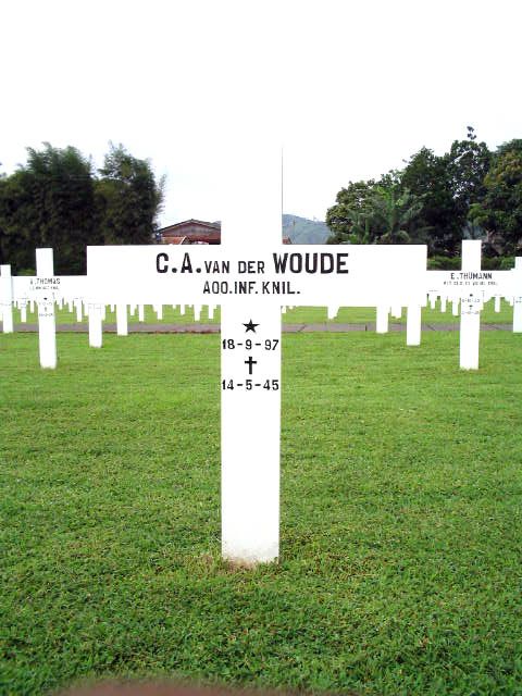woude.v.der.c.a.2005.jpg