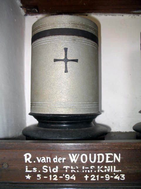 wouden.v.der.r.2005.jpg