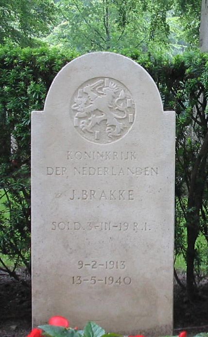 J.Brakke.jpg