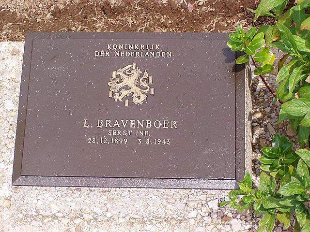 bravenboer.l.2006.jpg