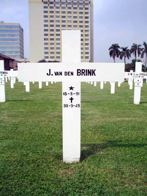 brink.v.den.j.2005.jpg