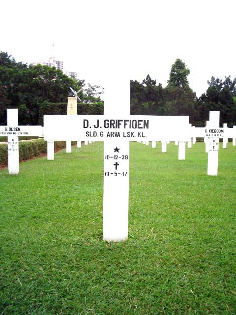 griffioen.d.j.2005(1).jpg