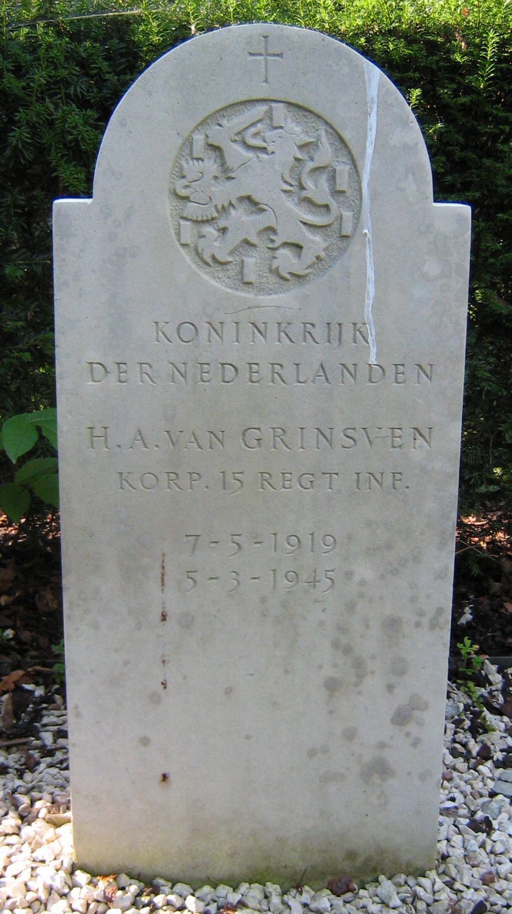 grinsven.h.a.van.2010.jpg