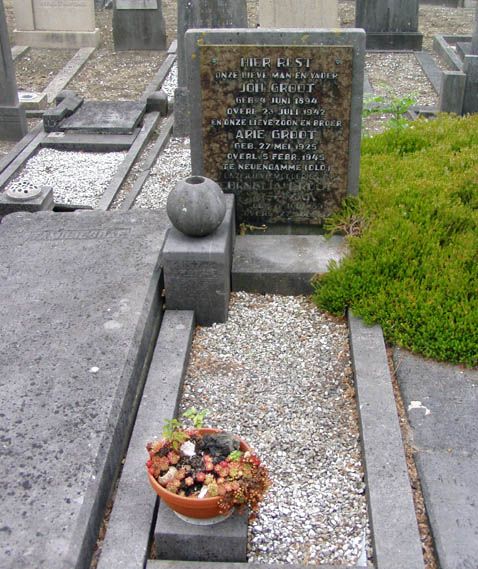 Groot A 2004.jpg