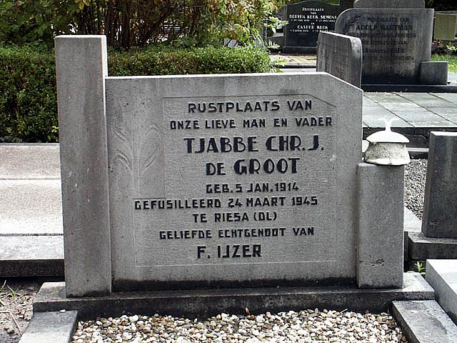 Groot T.C.J. de 2004.jpg