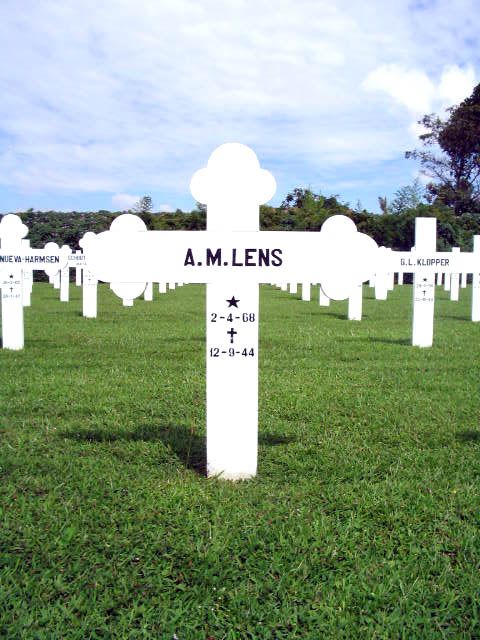 lens.a.m.2005.jpg