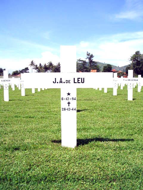 leu.de.j.a.2005.jpg