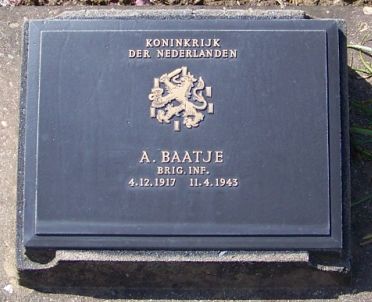 7. E. 51.JPG