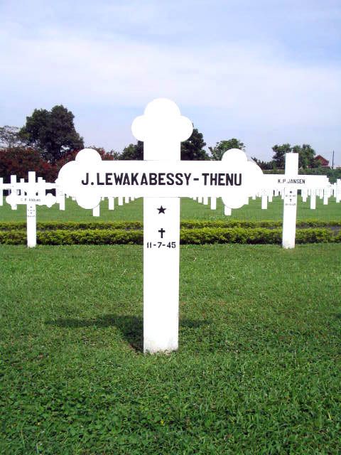 lewakabessy.thenu.j.2005.jpg