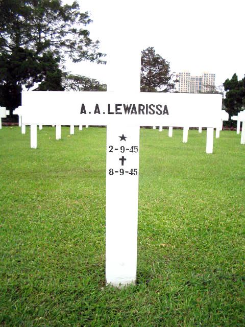 lewarissa.a.a.2005.jpg