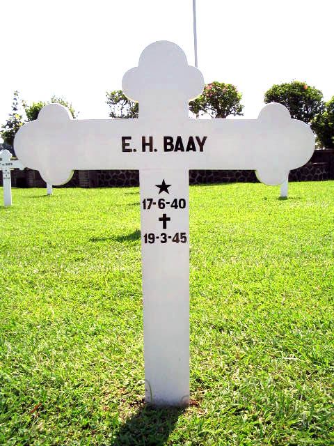 baay e.h.2004.jpg