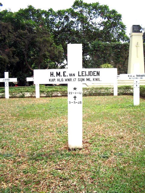 leijden.van.h.m.e.2005.jpg