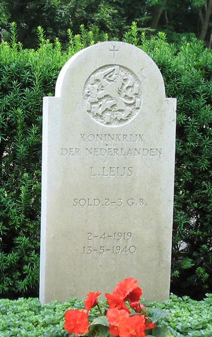 L.Leijs.jpg